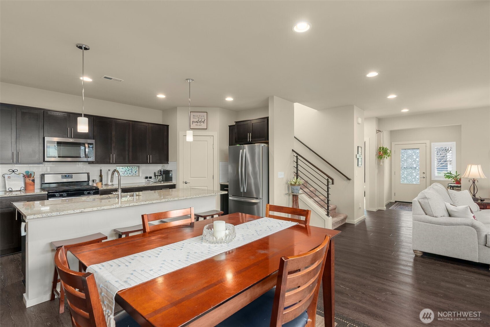 32929 Skyline Lane , Black Diamond, WA 98010