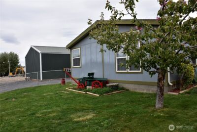 330 N Juniper Street , Soap Lake, WA 98851 - Photo 1