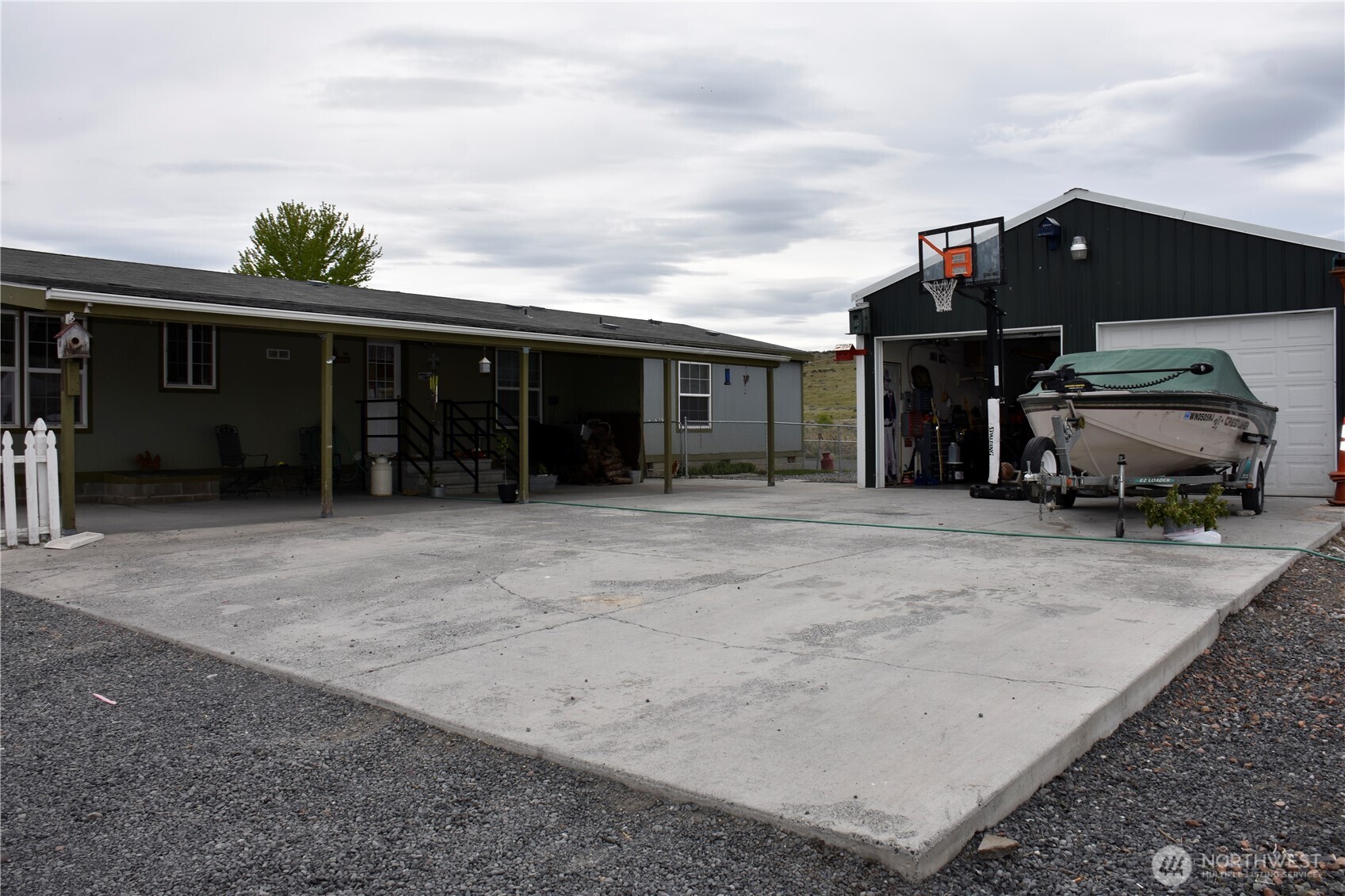 330 N Juniper Street , Soap Lake, WA 98851