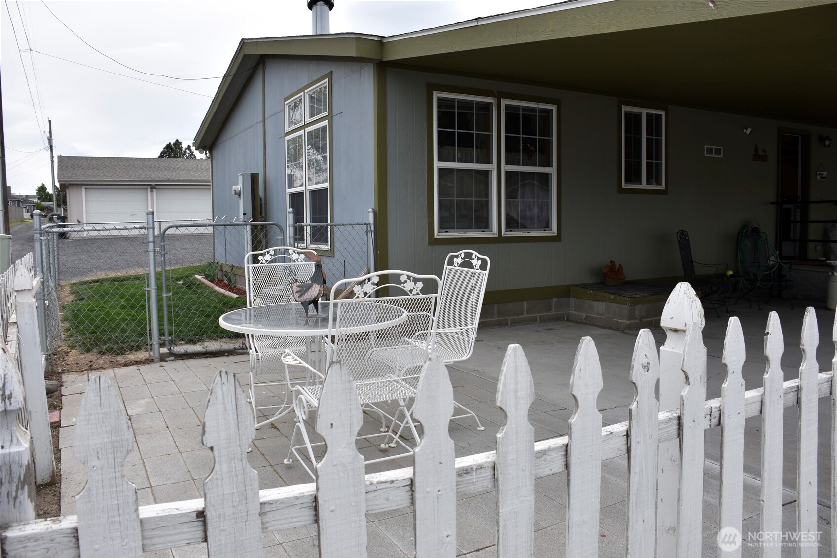 330 N Juniper Street , Soap Lake, WA 98851