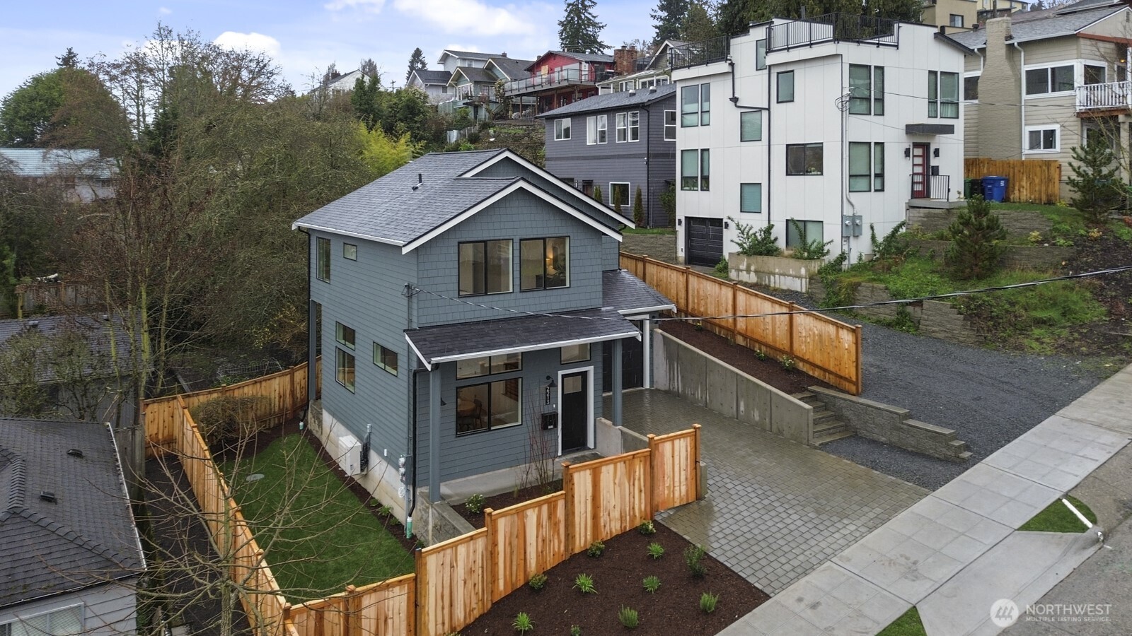 2213 W Bertona Street , Seattle, WA 98199