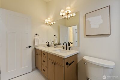 2213 W Bertona Street , Seattle, WA 98199 - Photo 24