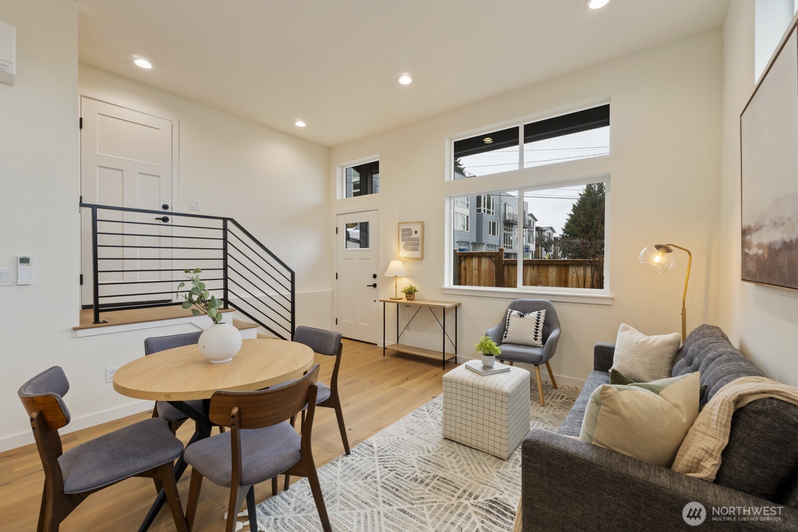 2213 W Bertona Street , Seattle, WA 98199