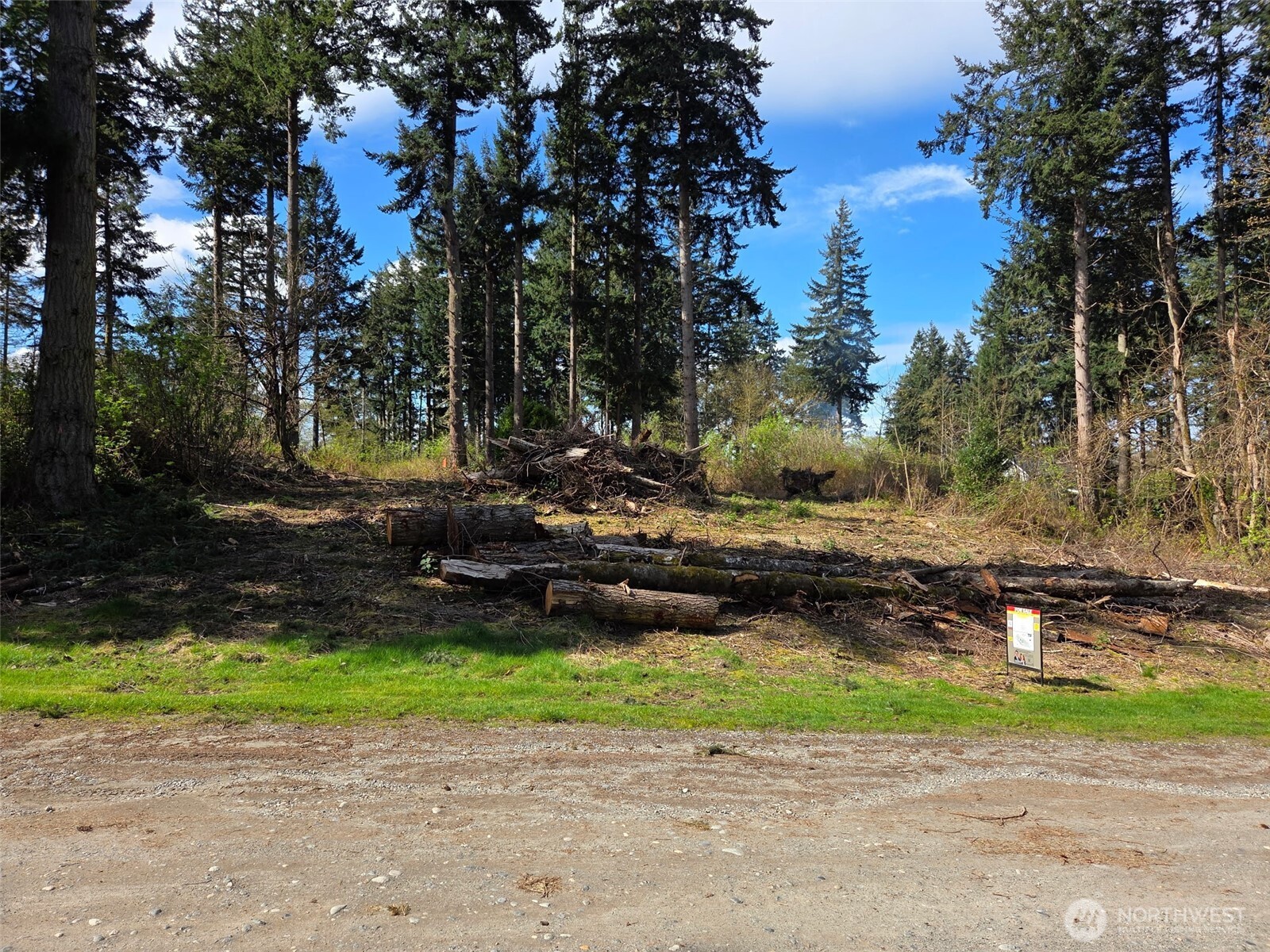 70 B Port Susan Drive , Hat Island, WA 98206