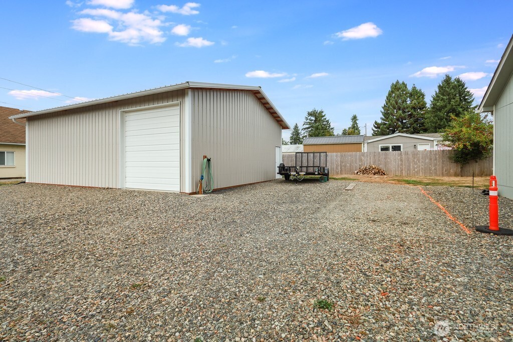 324 6th Street , Vader, WA 98593