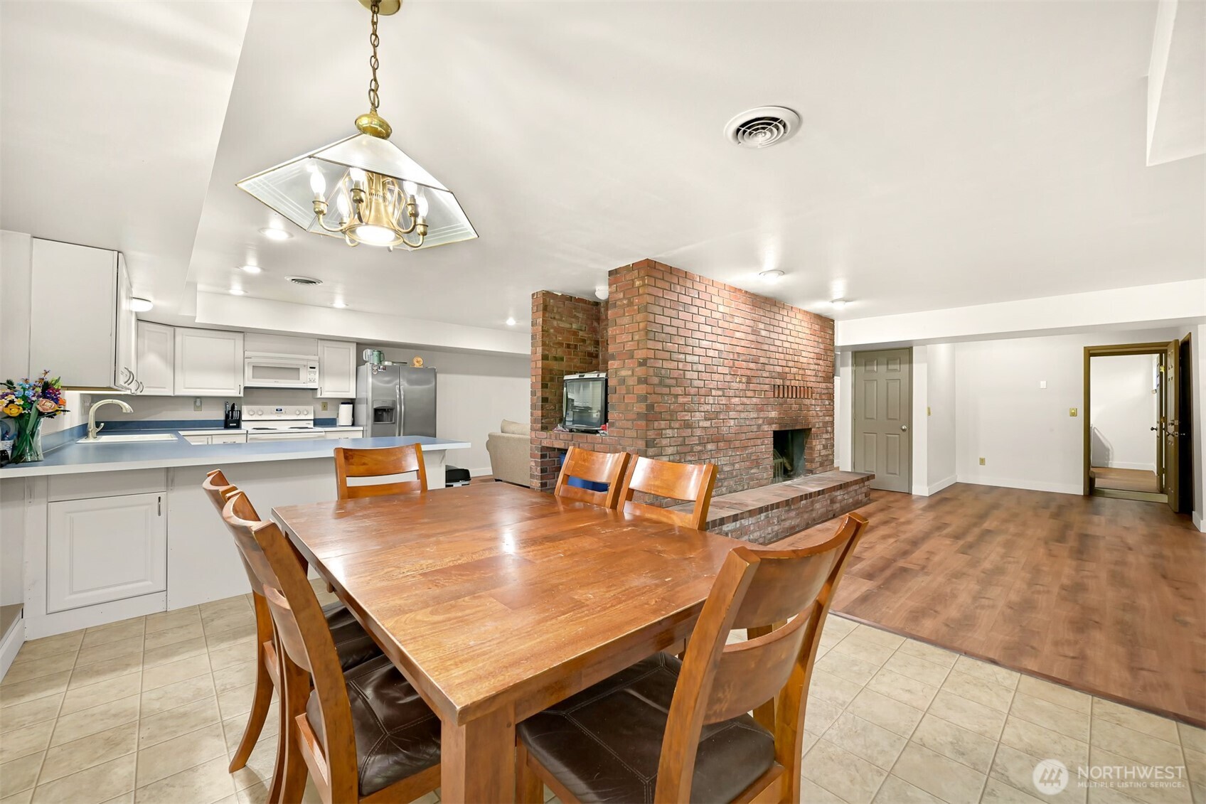 1300 W Axton Road , Ferndale, WA 98248