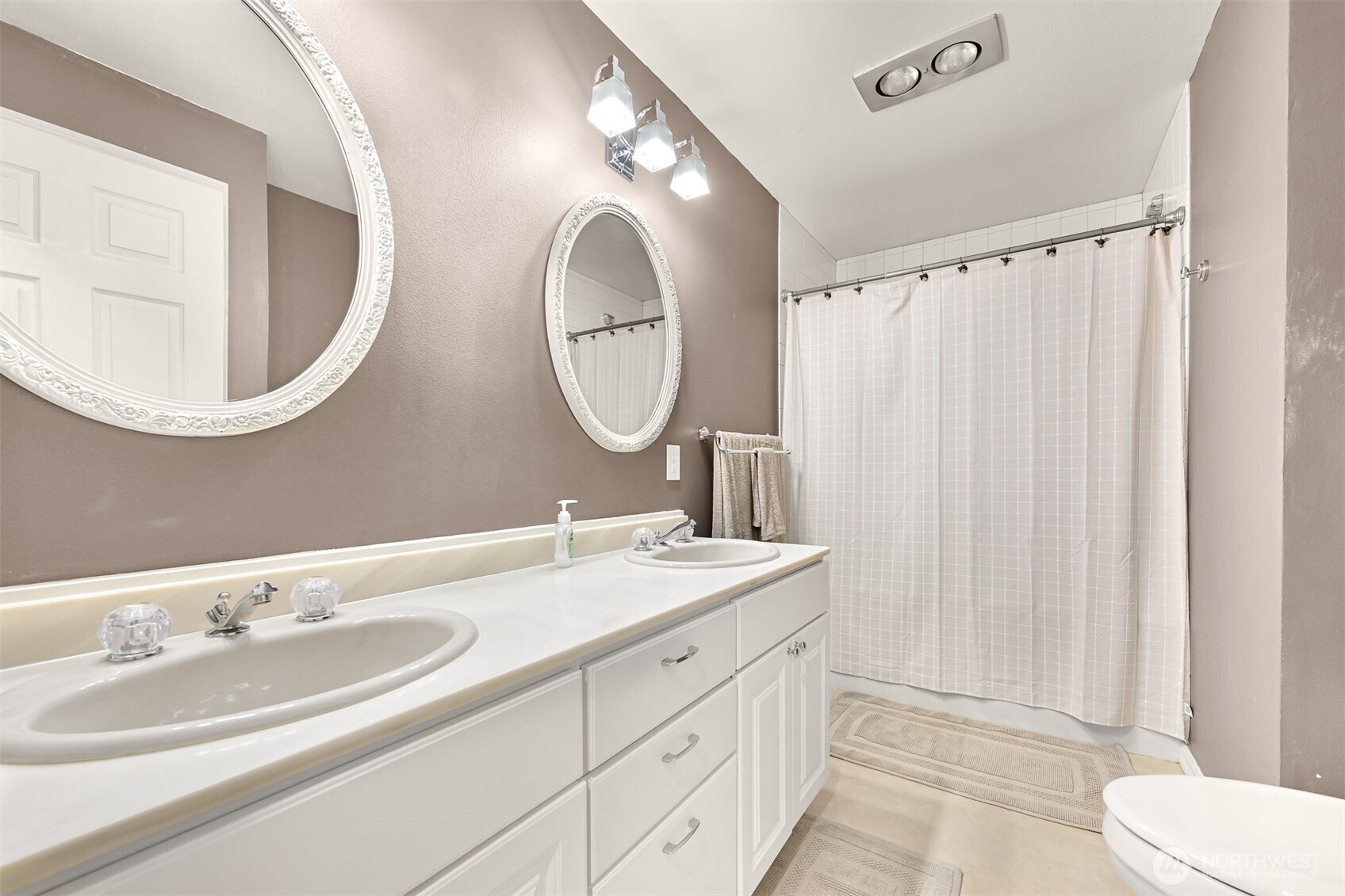 1300 W Axton Road , Ferndale, WA 98248