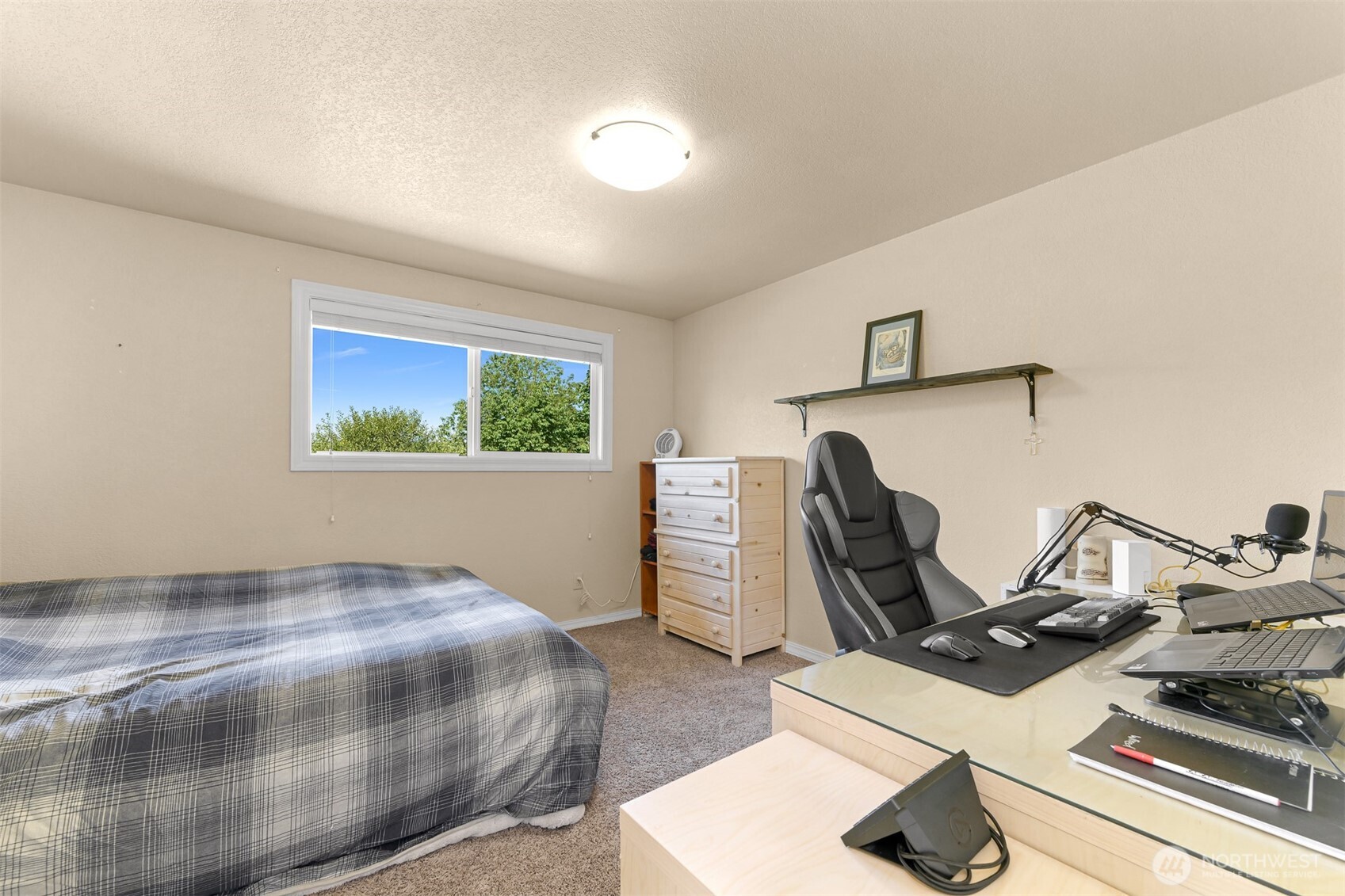 1300 W Axton Road , Ferndale, WA 98248