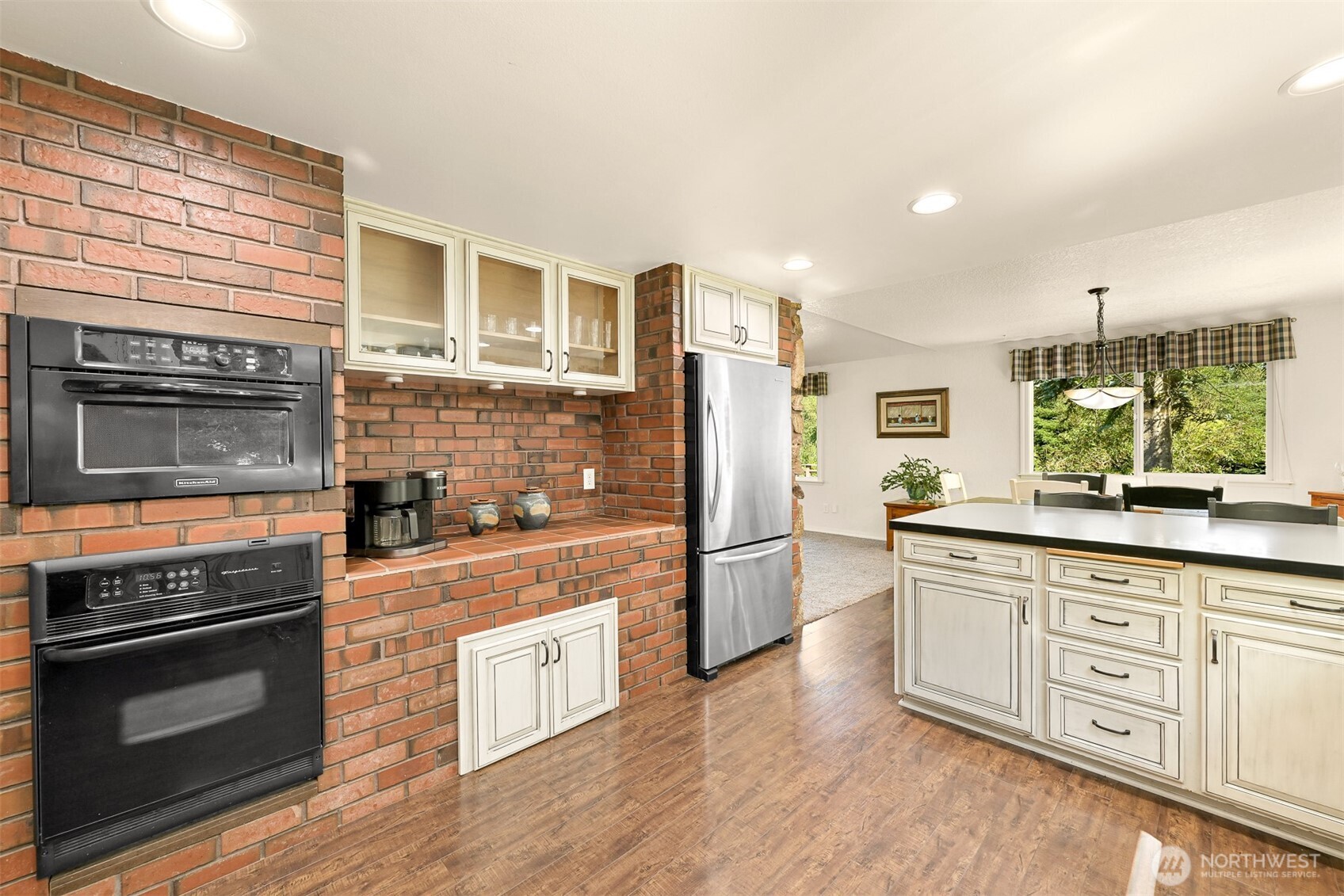 1300 W Axton Road , Ferndale, WA 98248