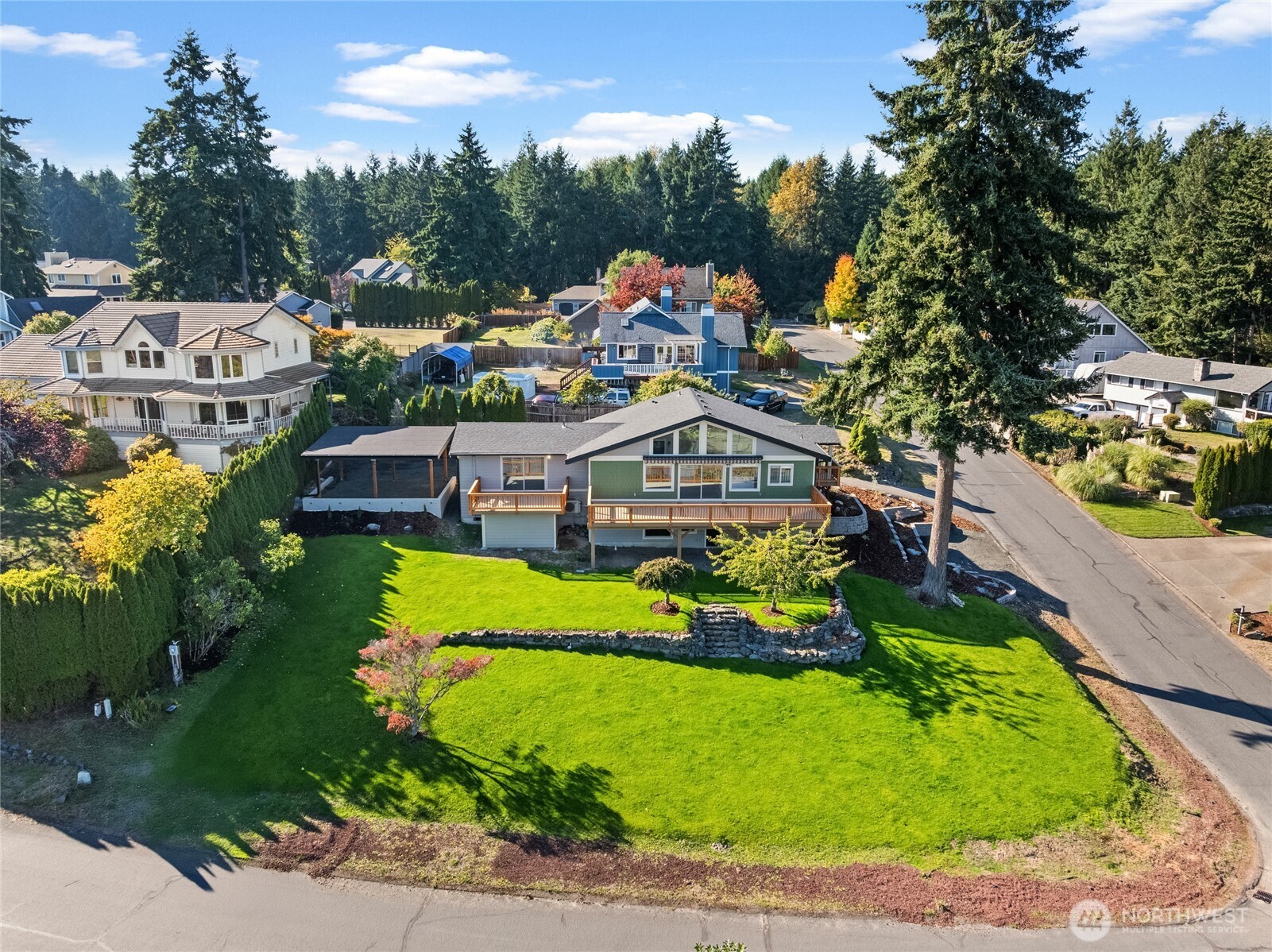 1268 Pilchuck Drive , Fox Island, WA 98333