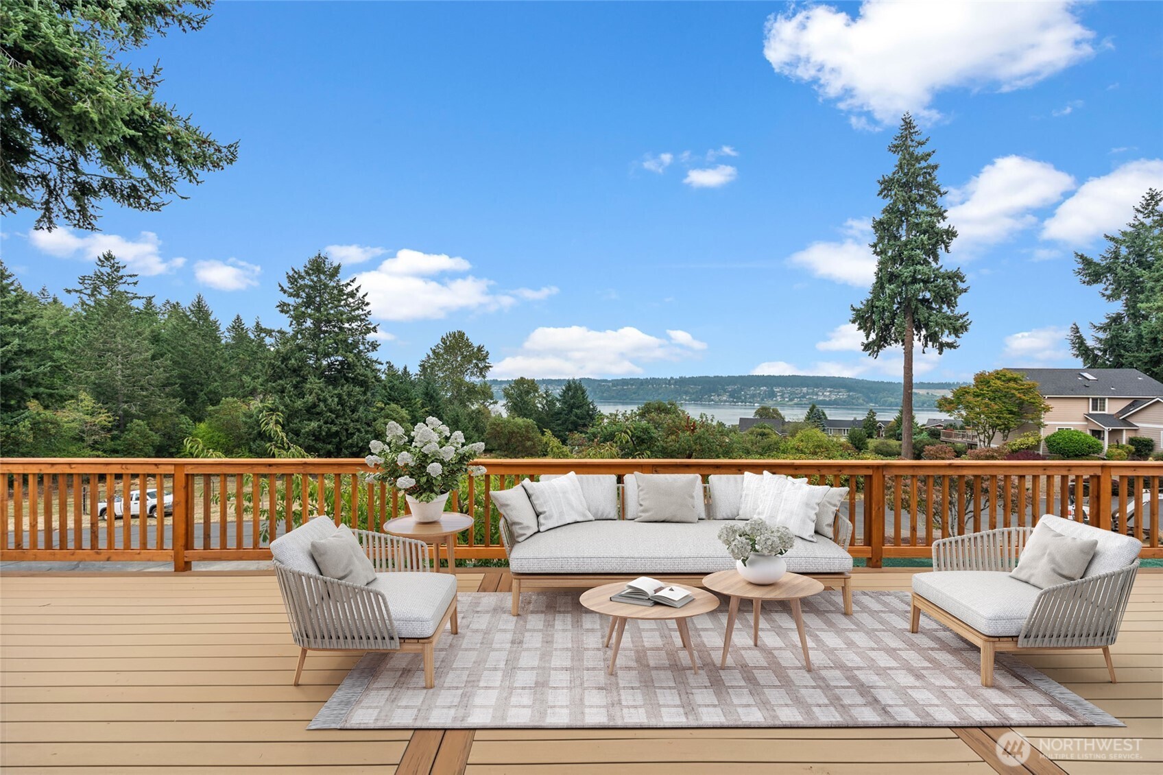 1268 Pilchuck Drive , Fox Island, WA 98333