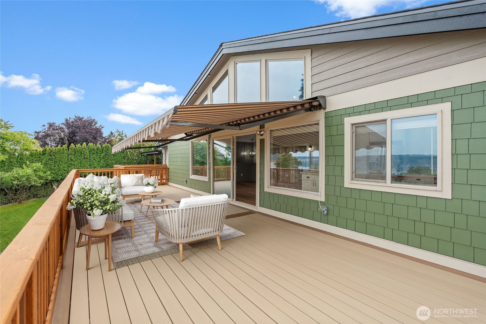 1268 Pilchuck Drive , Fox Island, WA 98333