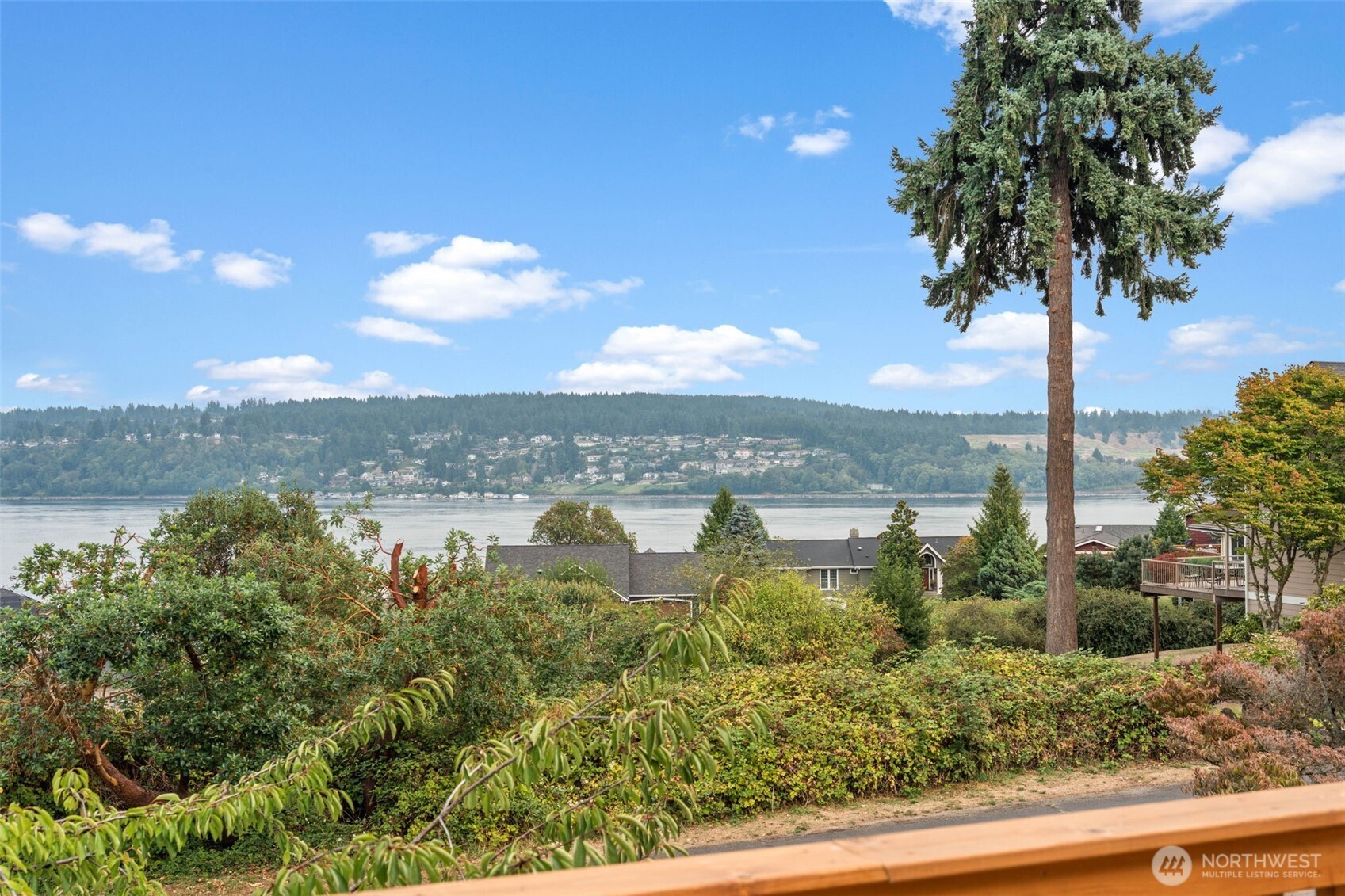 1268 Pilchuck Drive , Fox Island, WA 98333