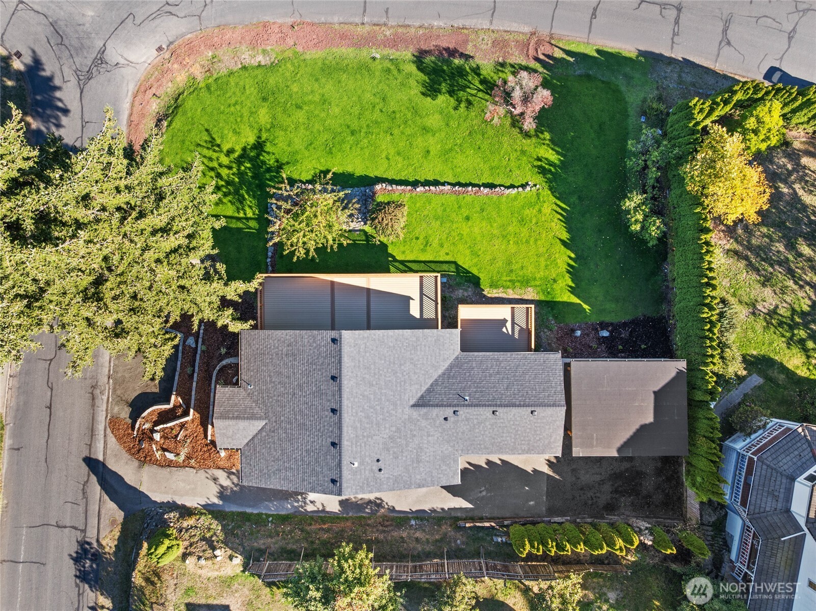 1268 Pilchuck Drive , Fox Island, WA 98333