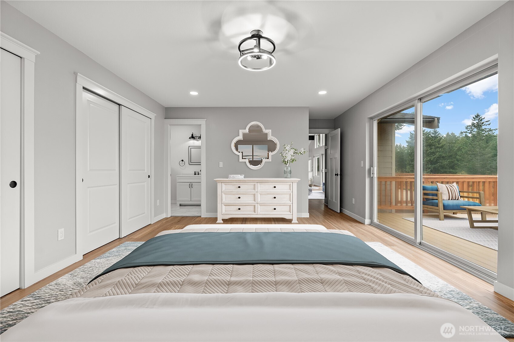 1268 Pilchuck Drive , Fox Island, WA 98333