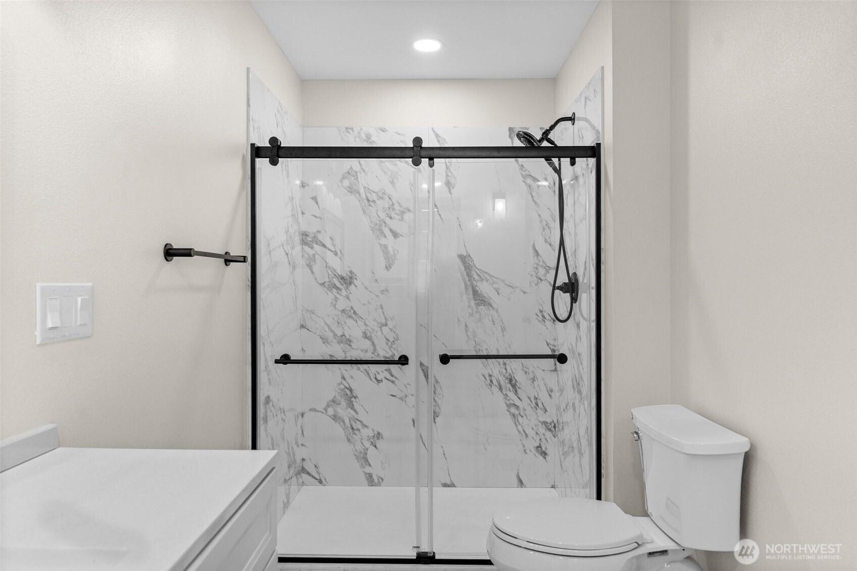 1268 Pilchuck Drive , Fox Island, WA 98333