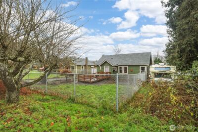 325 E Main Street , Mossyrock, WA 98564 - Photo 2