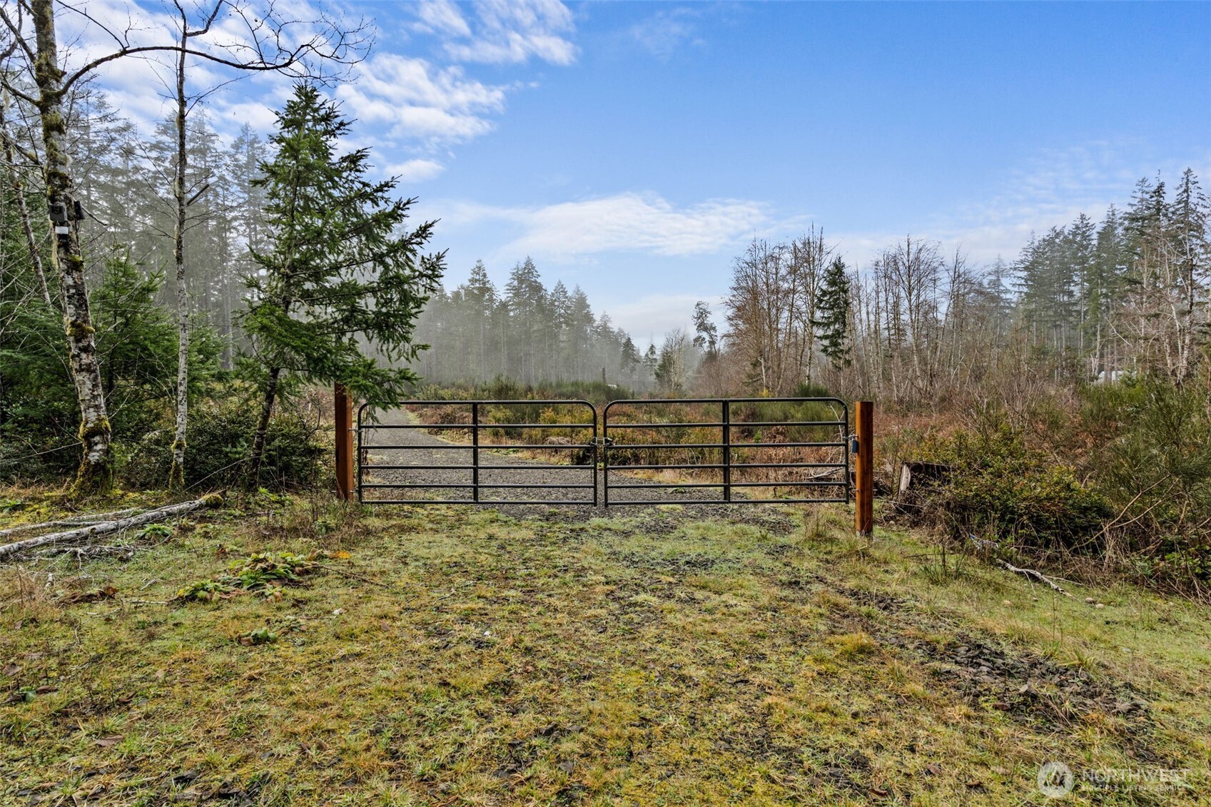 2561 E Harstine Island Road N, Shelton, WA 98584