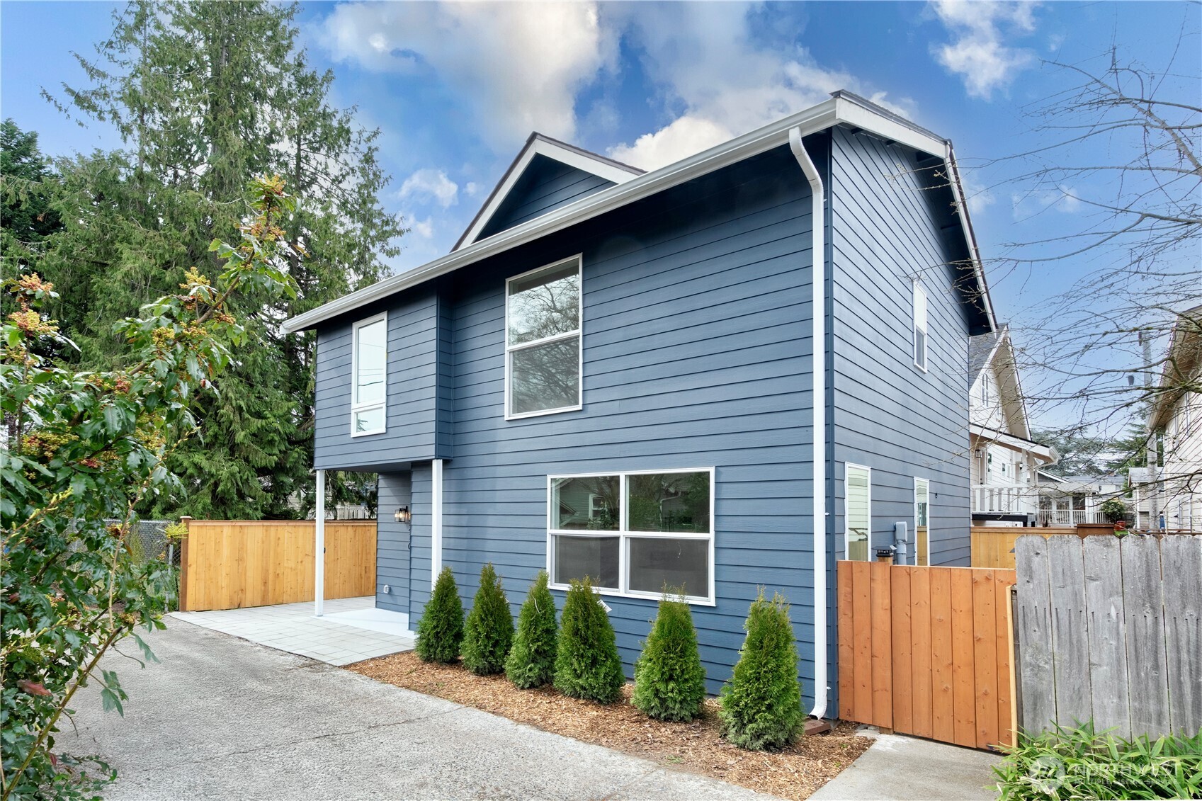 3210 35th Avenue S, Seattle, WA 98144