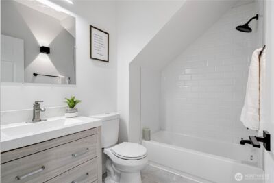 3210 35th Avenue S, Seattle, WA 98144 - Photo 10