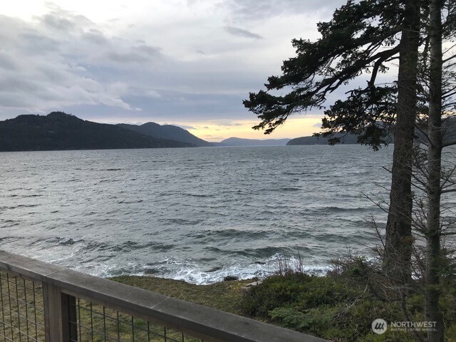 122 Lohman Lane , Orcas Island, WA 98245