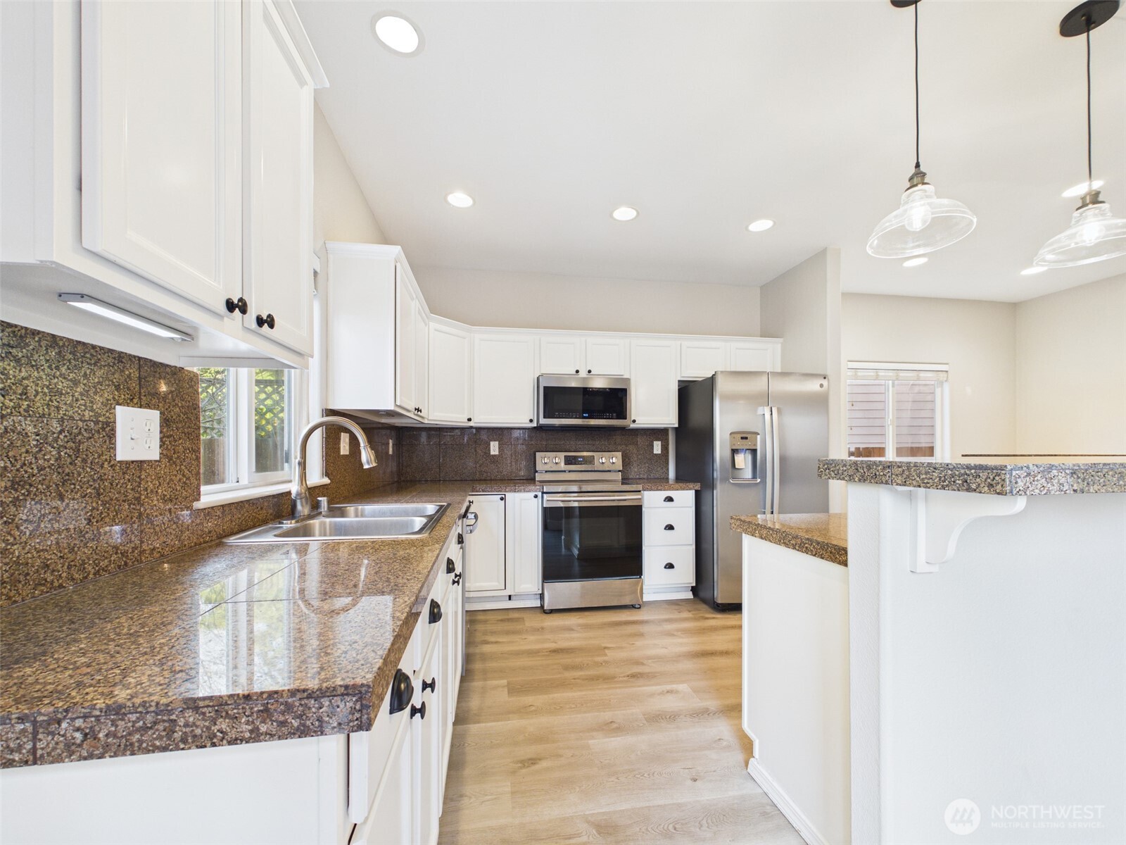 11805 1st Place , Lake Stevens, WA 98258