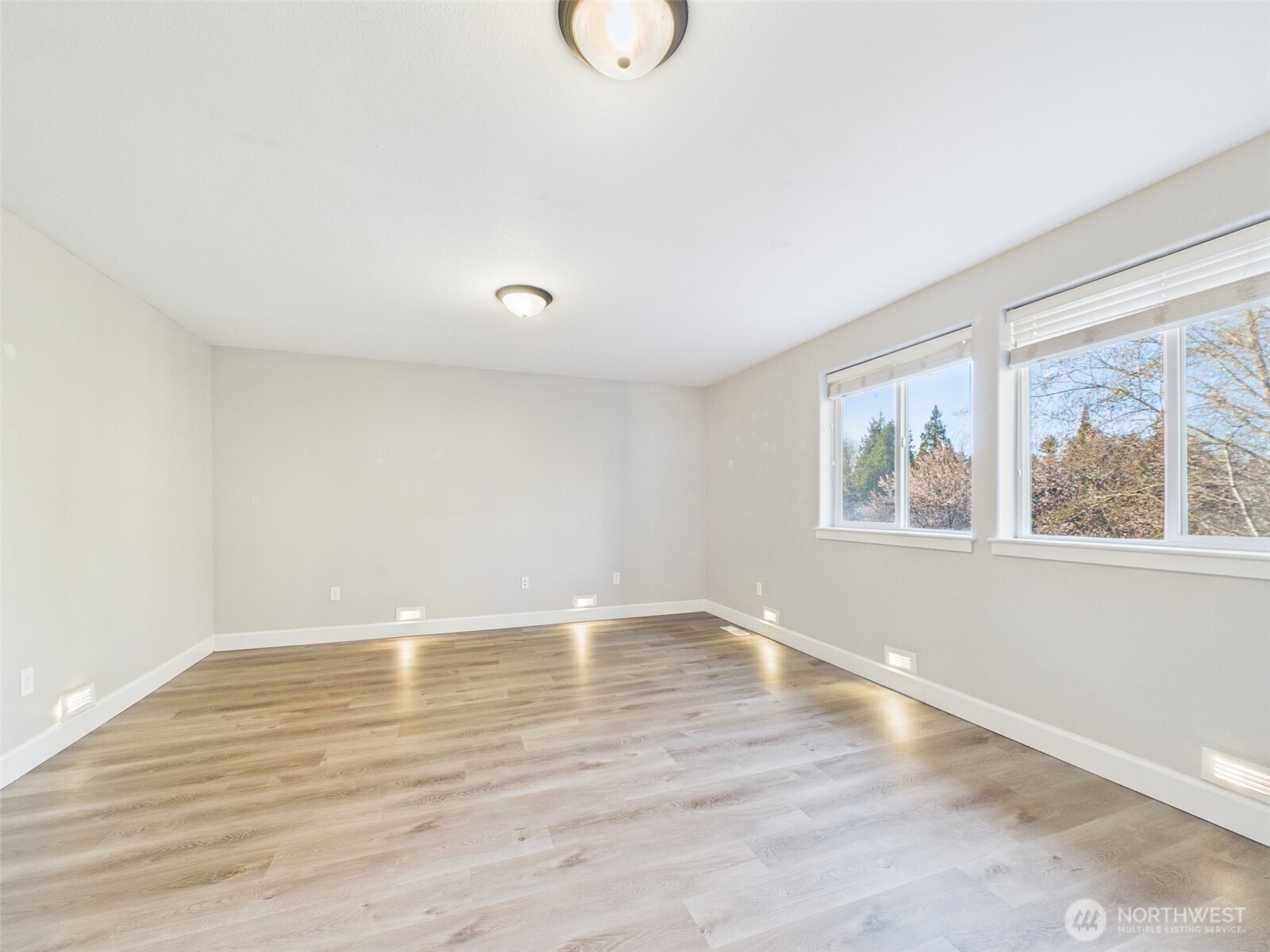 11805 1st Place , Lake Stevens, WA 98258