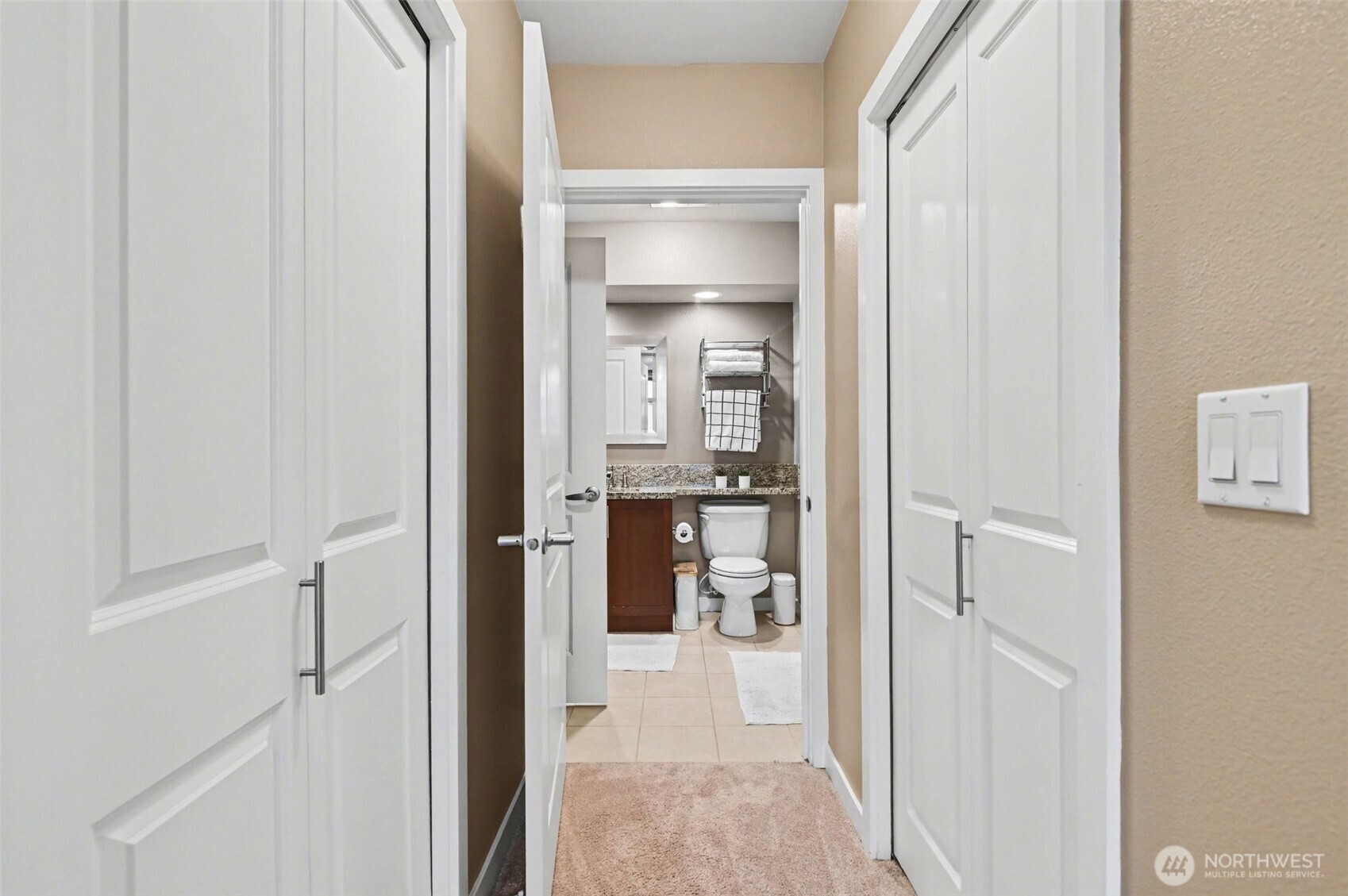 211 Kirkland Ave #421, Kirkland, WA 98033