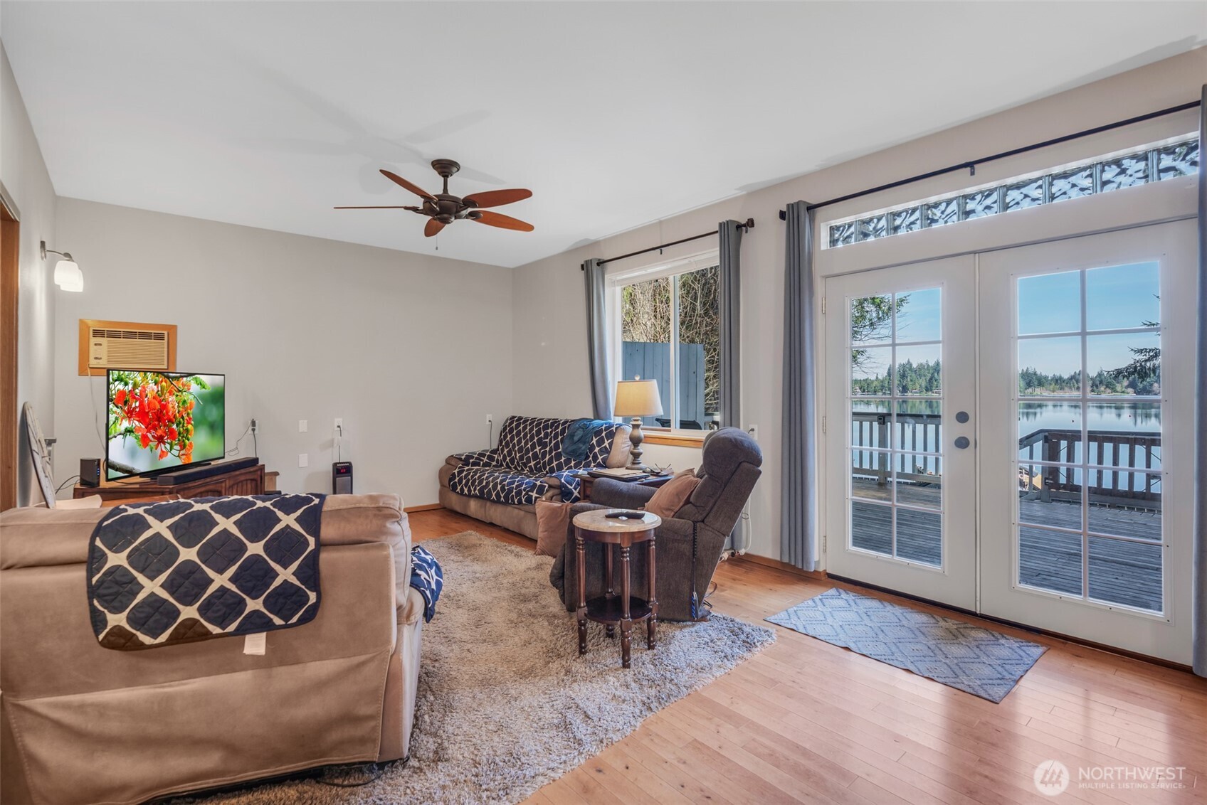 2681 E Timberlake West Drive , Shelton, WA 98584