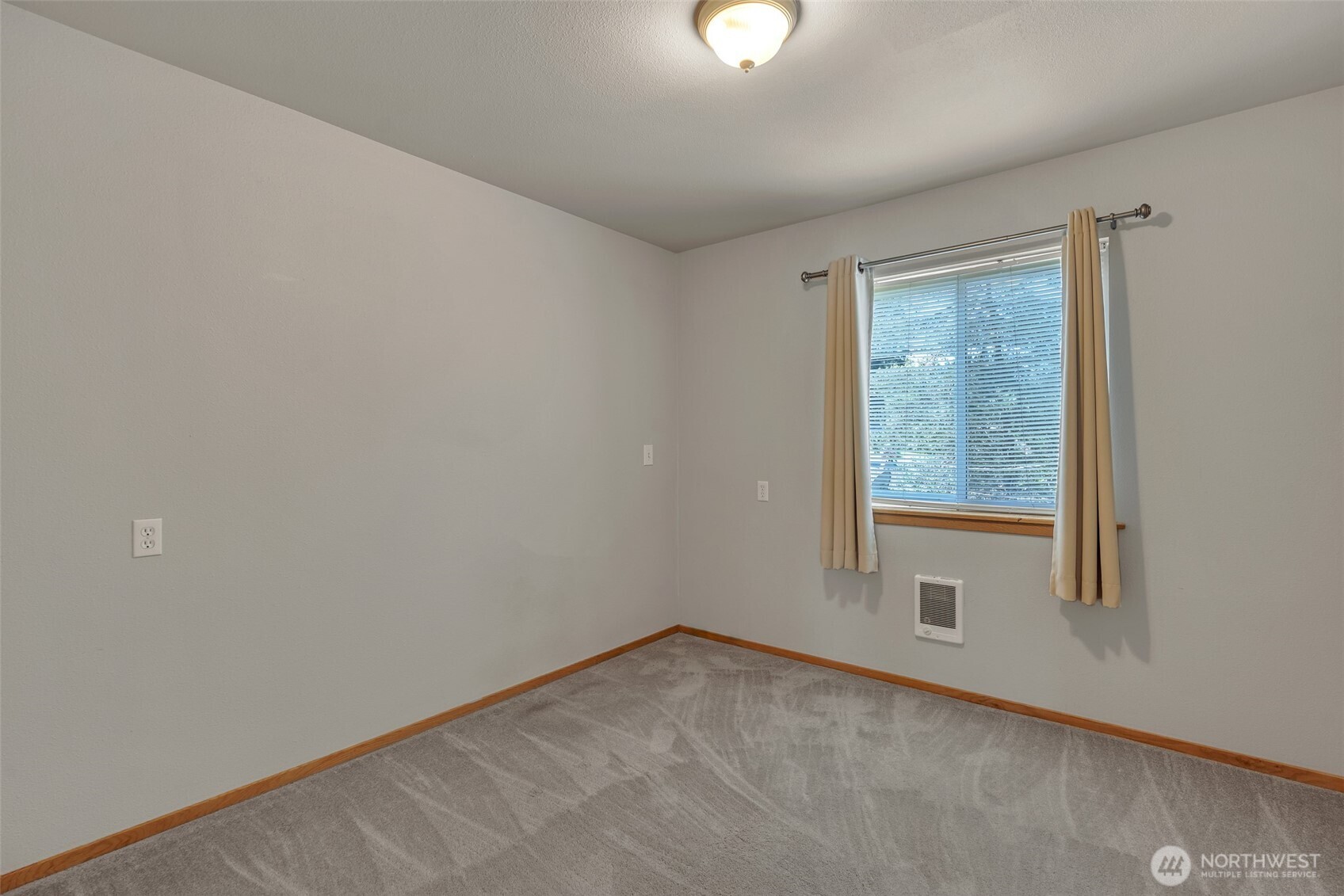 2681 E Timberlake West Drive , Shelton, WA 98584