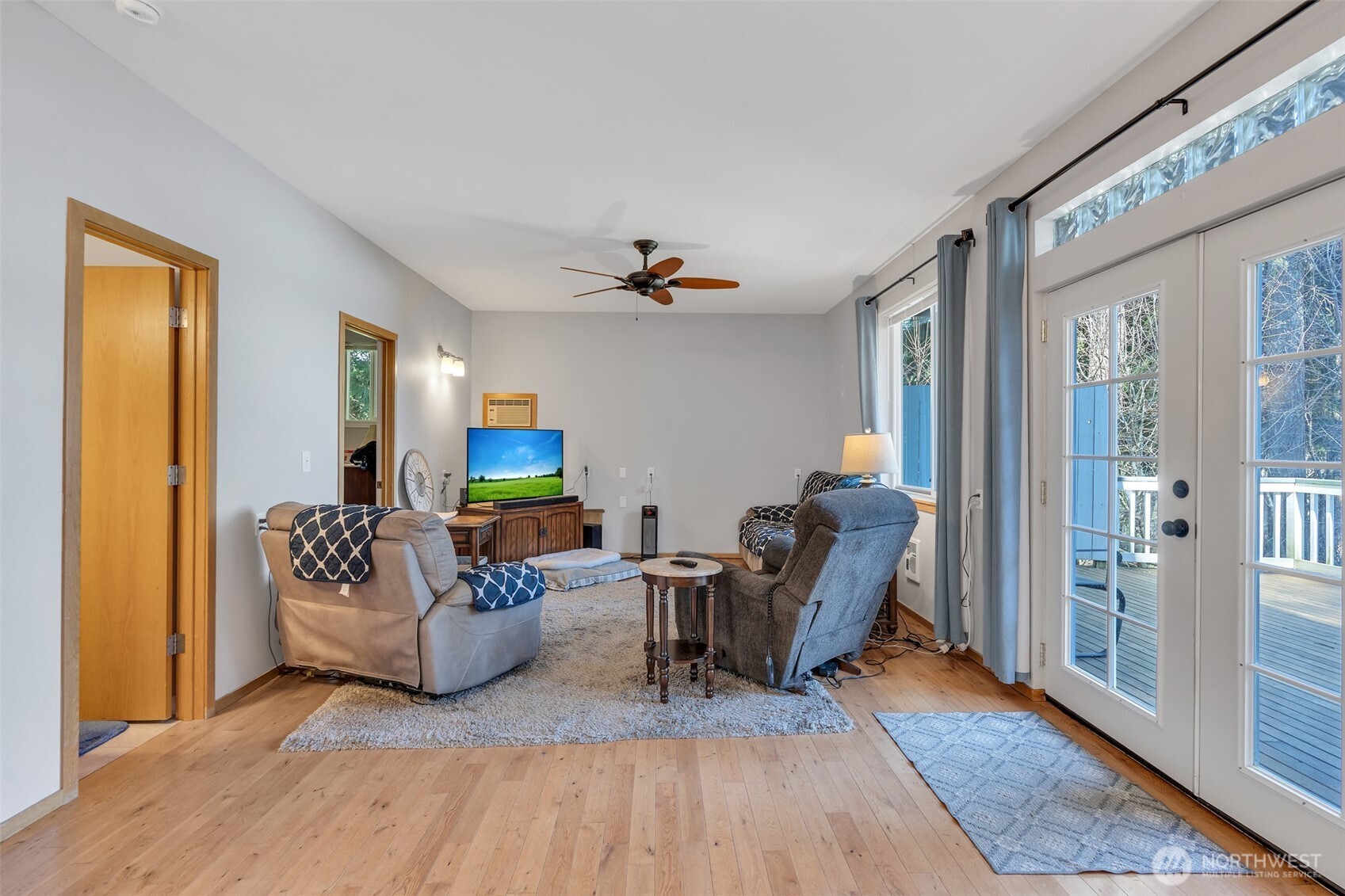 2681 E Timberlake West Drive , Shelton, WA 98584