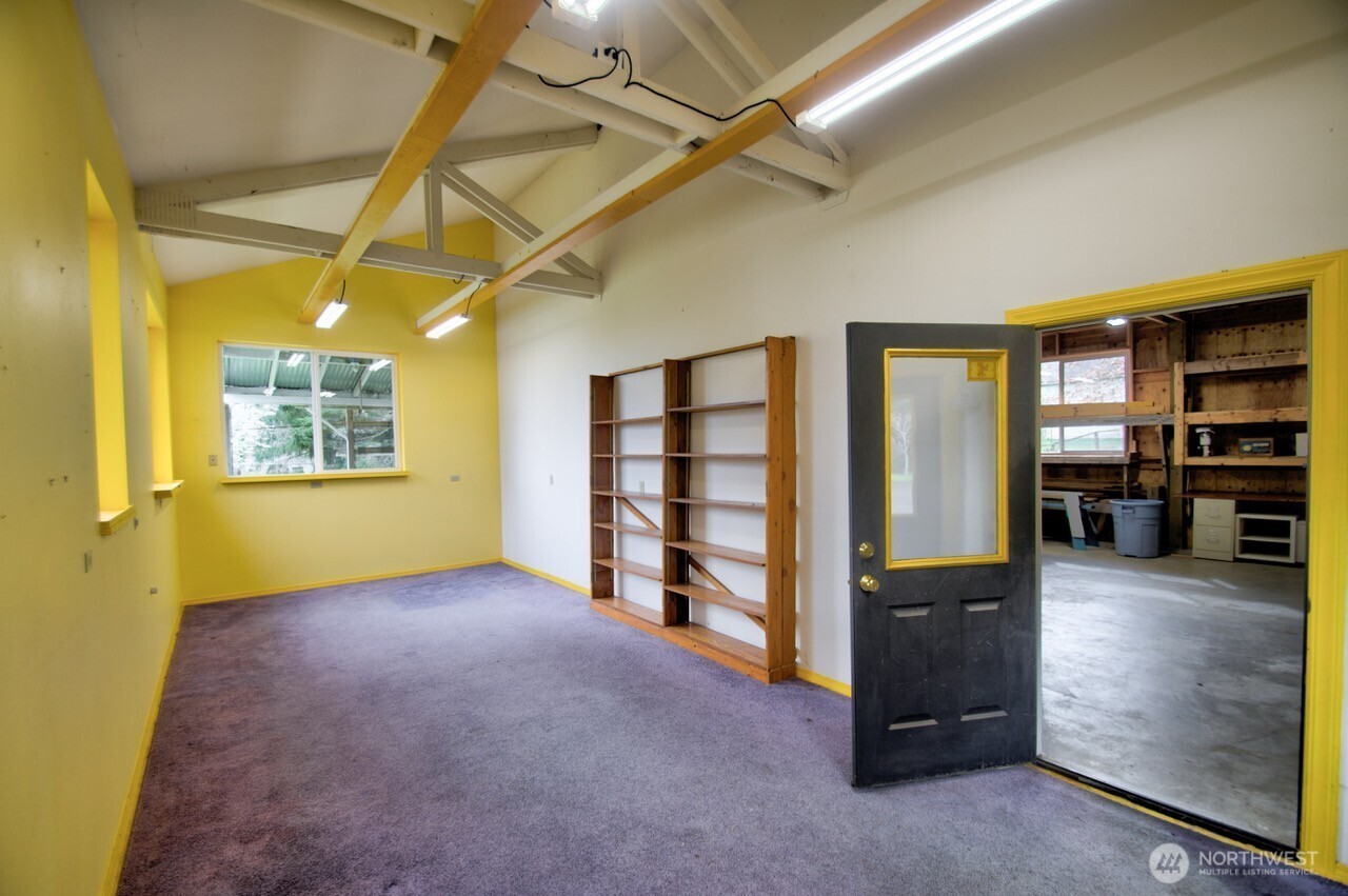 4716 D'Milluhr Drive NE, Olympia, WA 98516