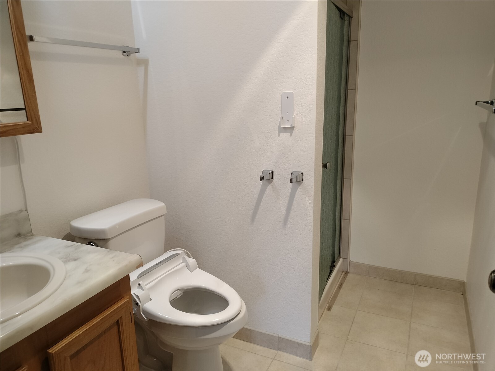 11755 Greenwood Avenue N #203, Seattle, WA 98133-8151