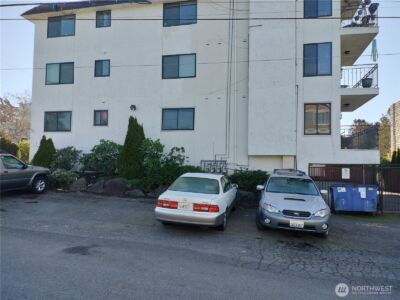 11755 Greenwood Avenue N #203, Seattle, WA 98133-8151 - Photo 19