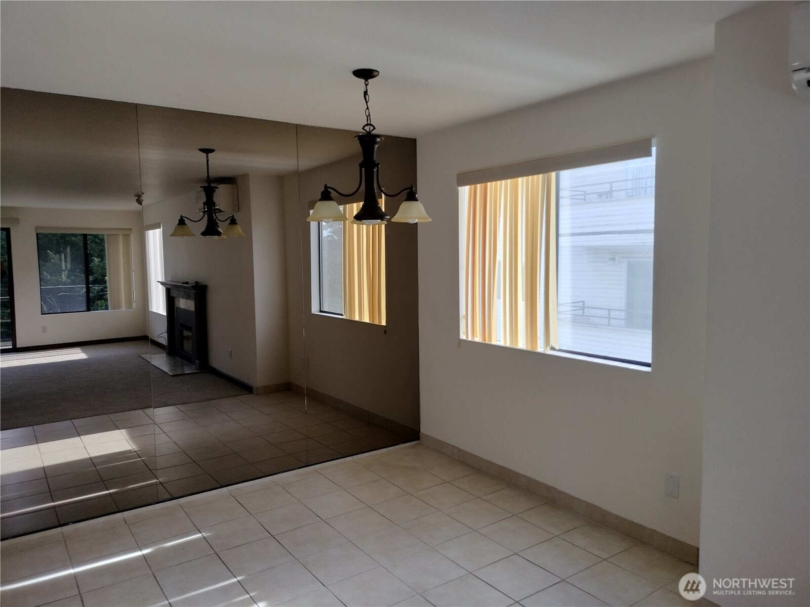 11755 Greenwood Avenue N #203, Seattle, WA 98133-8151