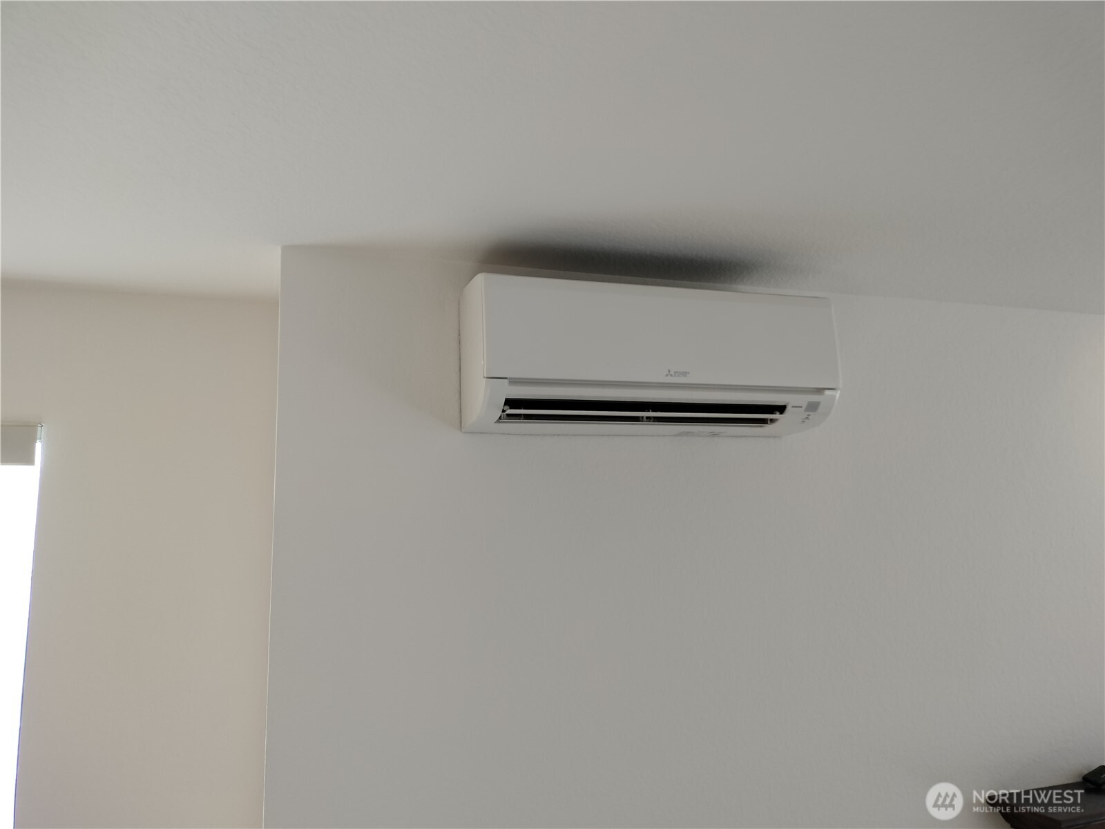 11755 Greenwood Avenue N #203, Seattle, WA 98133-8151