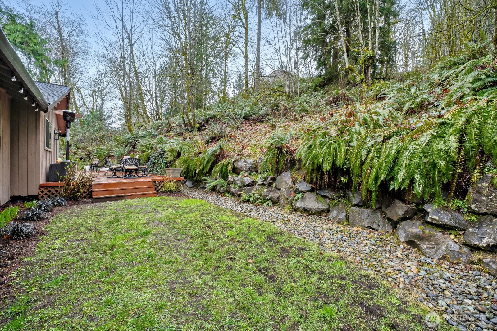 38805 258th Avenue SE, Enumclaw, WA 98022-8869