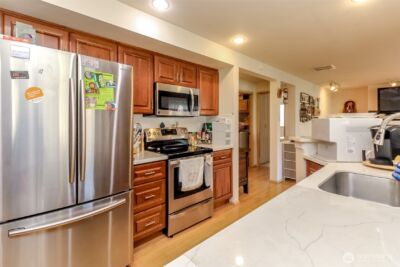 176 Eagle Ridge Drive E, Puyallup, WA 98374 - Photo 15