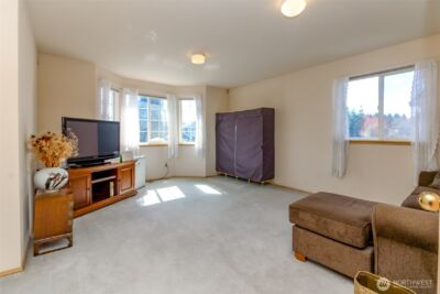 176 Eagle Ridge Drive E, Puyallup, WA 98374 - Photo 32