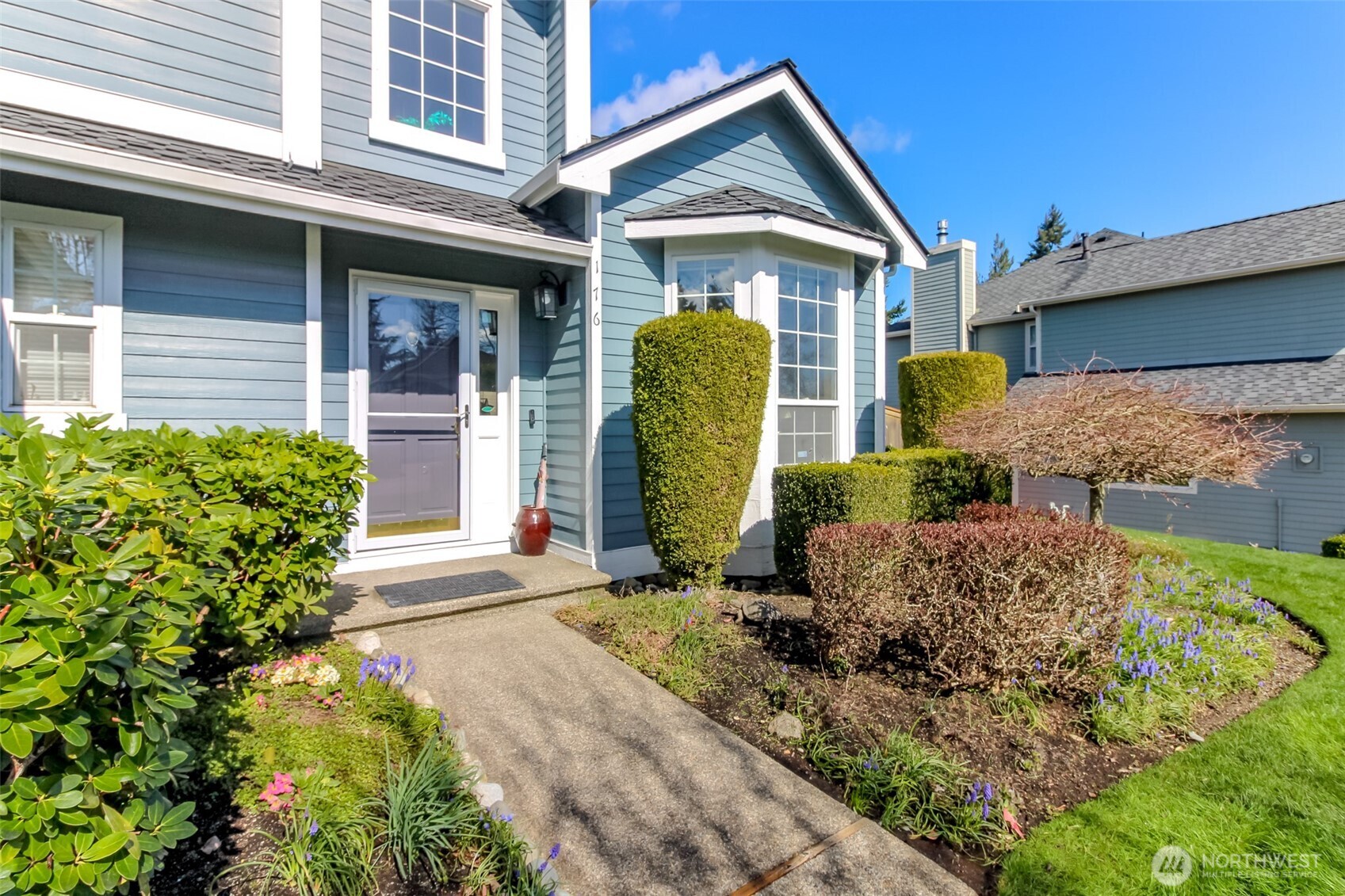 176 Eagle Ridge Drive E, Puyallup, WA 98374