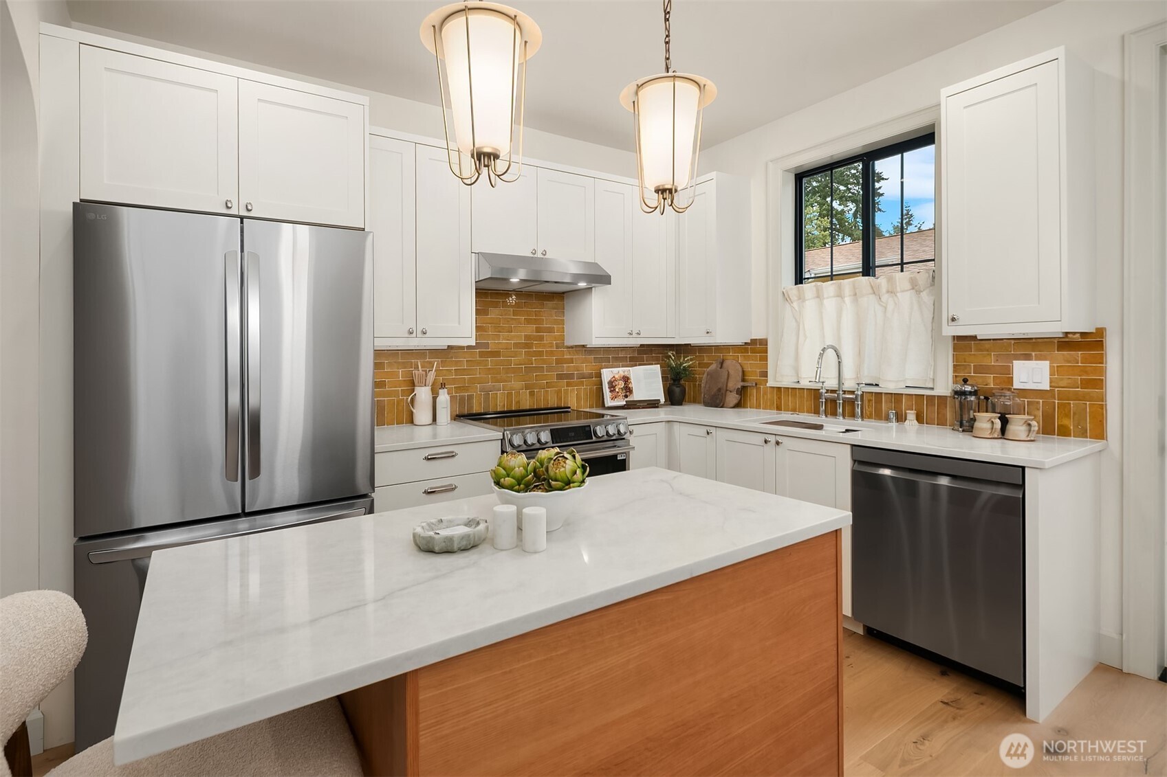 20701 82nd Avenue W #A, Edmonds, WA 98026