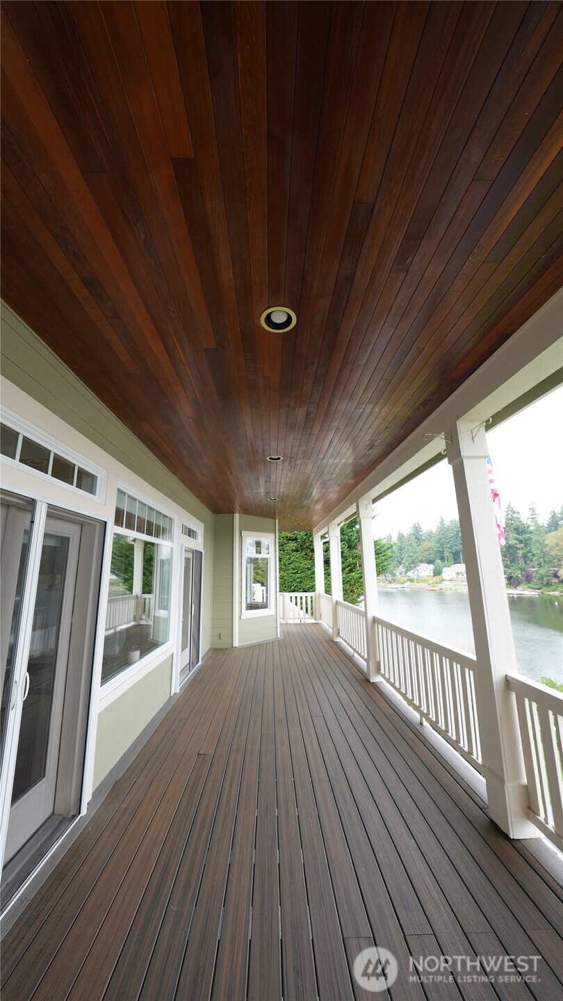 7240 Holmes Island Road SE, Lacey, WA 98503