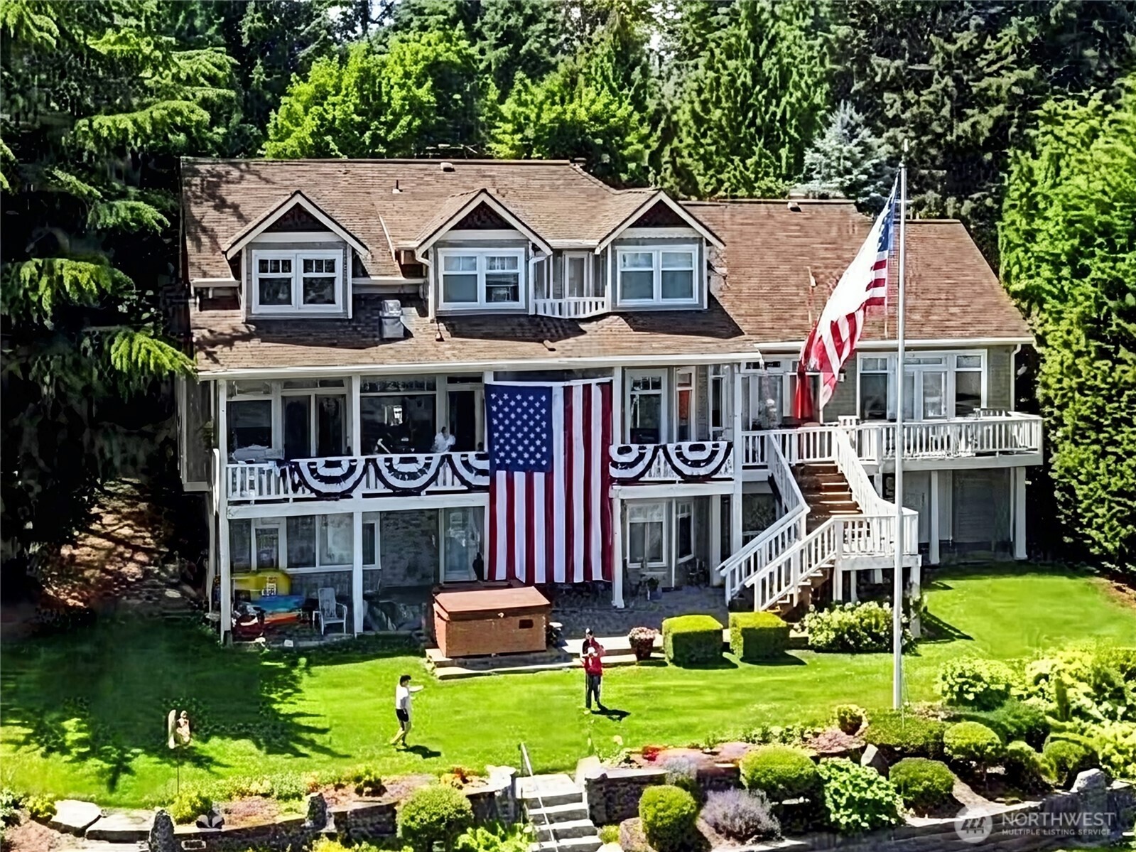 7240 Holmes Island Road SE, Lacey, WA 98503