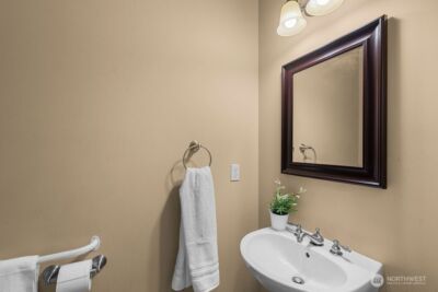 2015 Woodridge Street , Wenatchee, WA 98801 - Photo 11