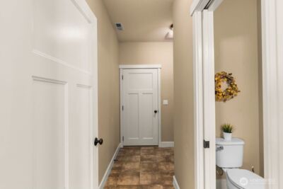 2015 Woodridge Street , Wenatchee, WA 98801 - Photo 10