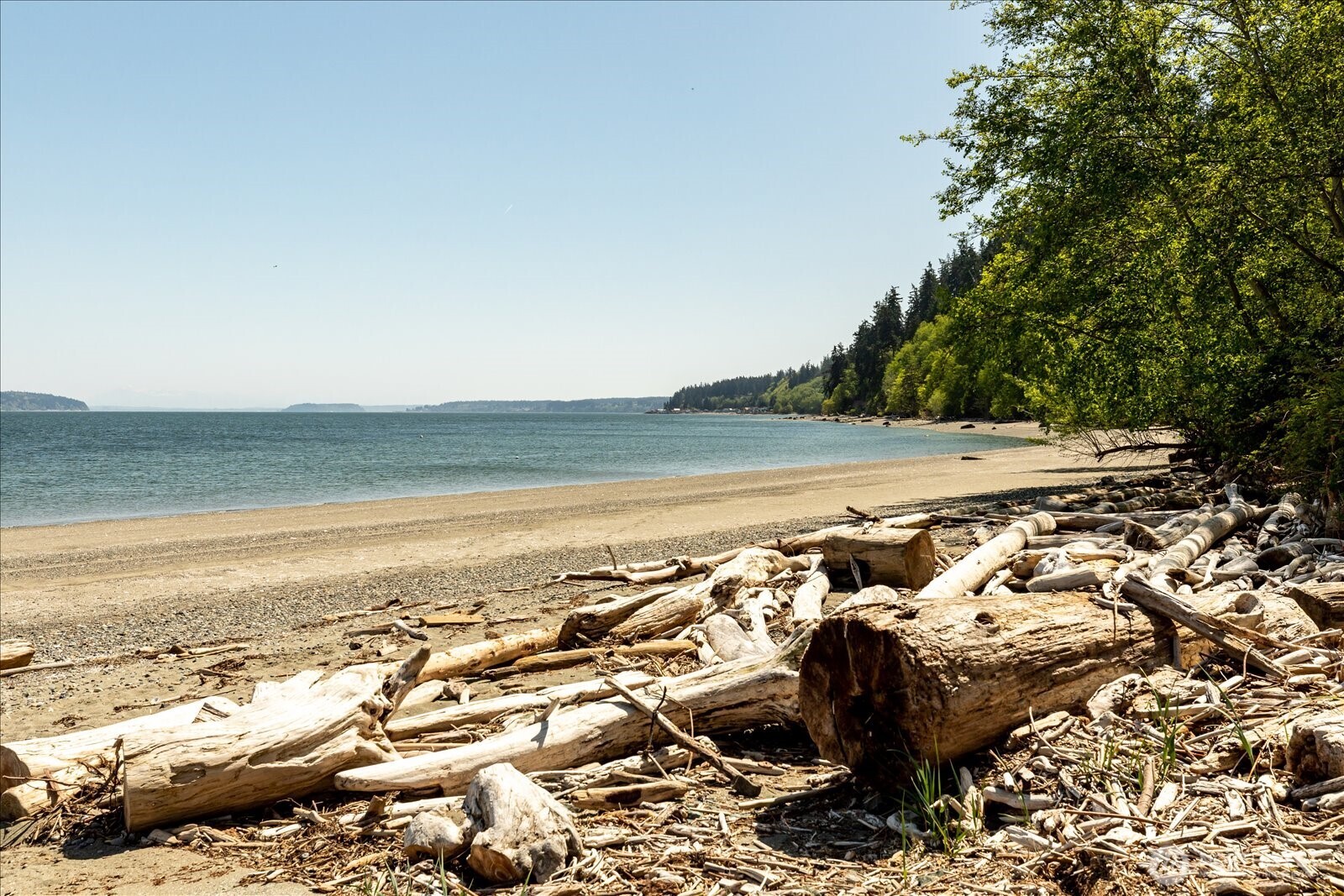 2185 Eastpoint Drive , Langley, WA 98260