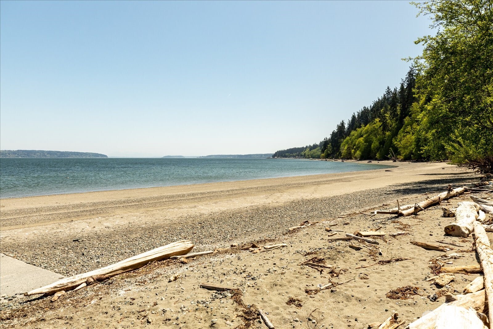 2185 Eastpoint Drive , Langley, WA 98260