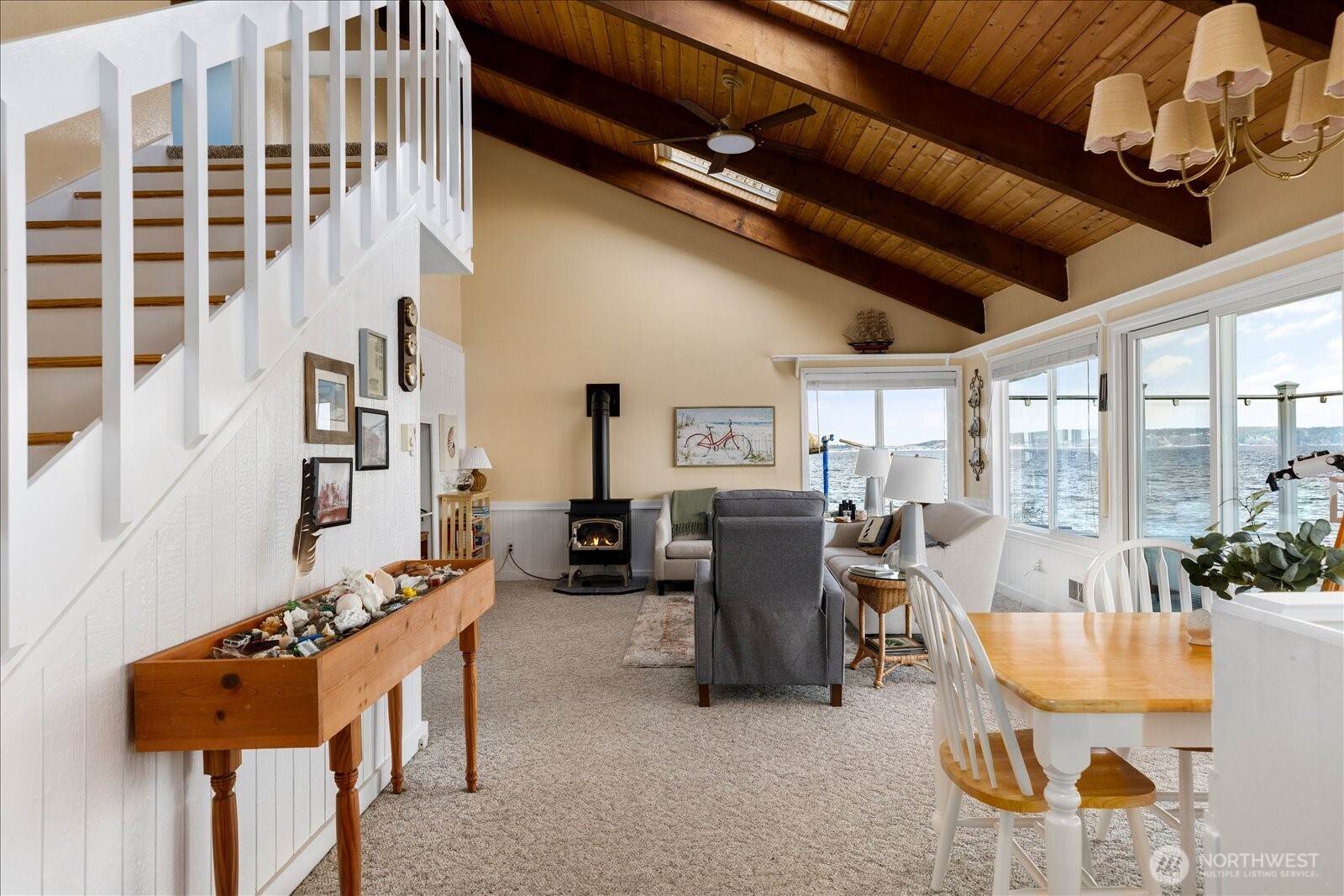 2185 Eastpoint Drive , Langley, WA 98260