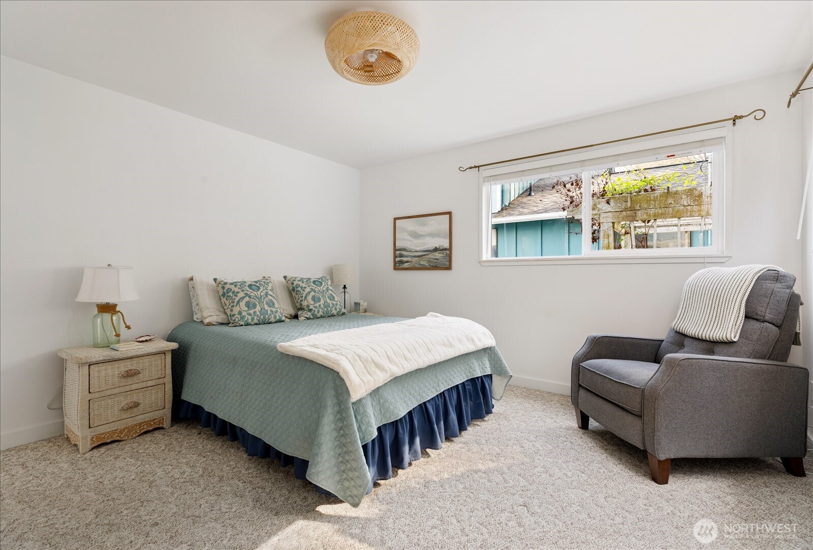 2185 Eastpoint Drive , Langley, WA 98260