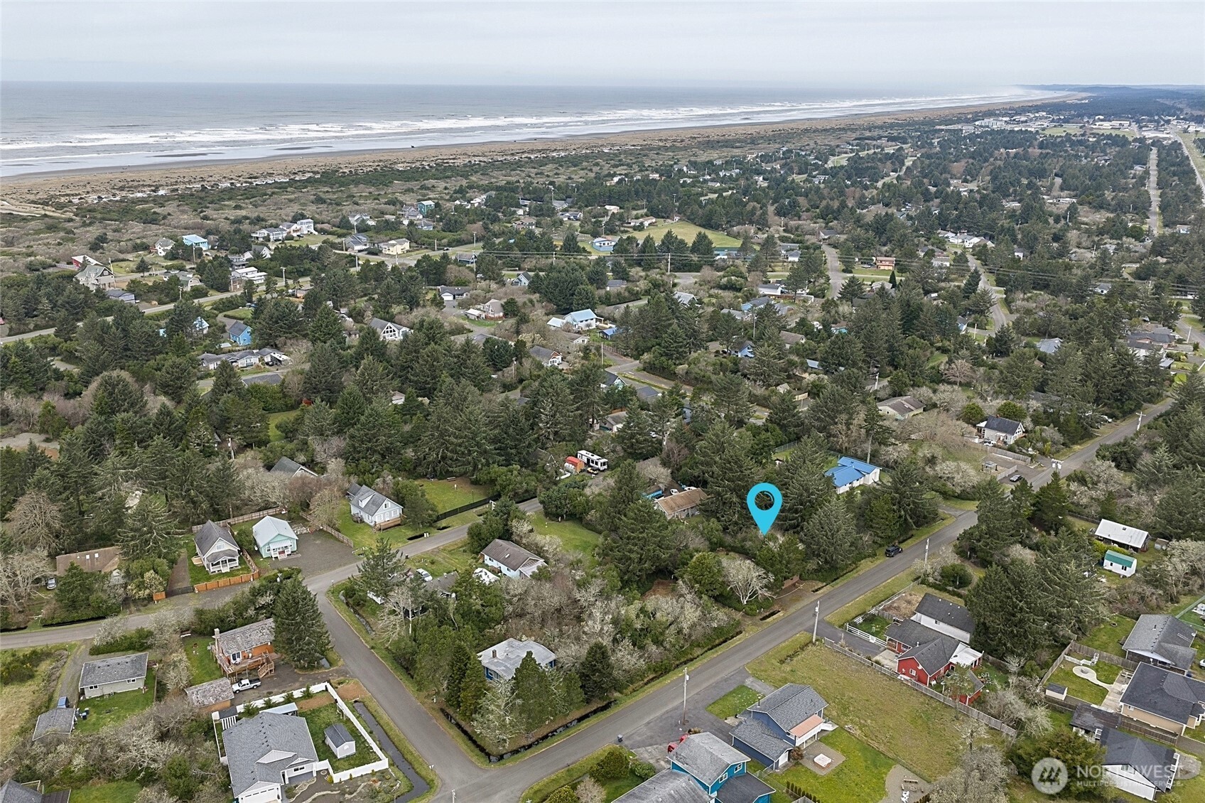 185 S Narwhal Loop SW, Ocean Shores, WA 98569